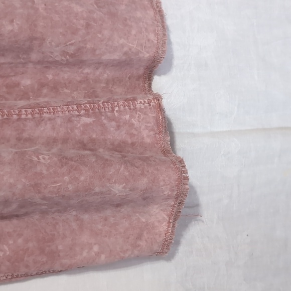 Stonewashed Pink Quarter Button Collared Tunic Raw Hem Size Medium - Picture 4 of 5